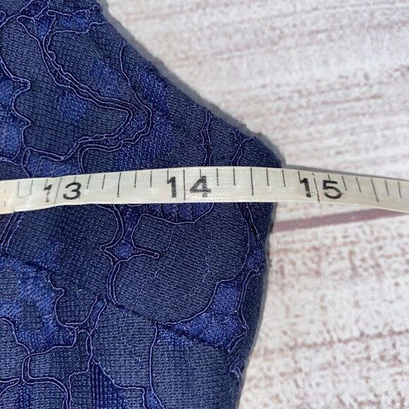 Lulus trumpet floor length gown fully lined with lace overlay sz S - Picture 12 of 15